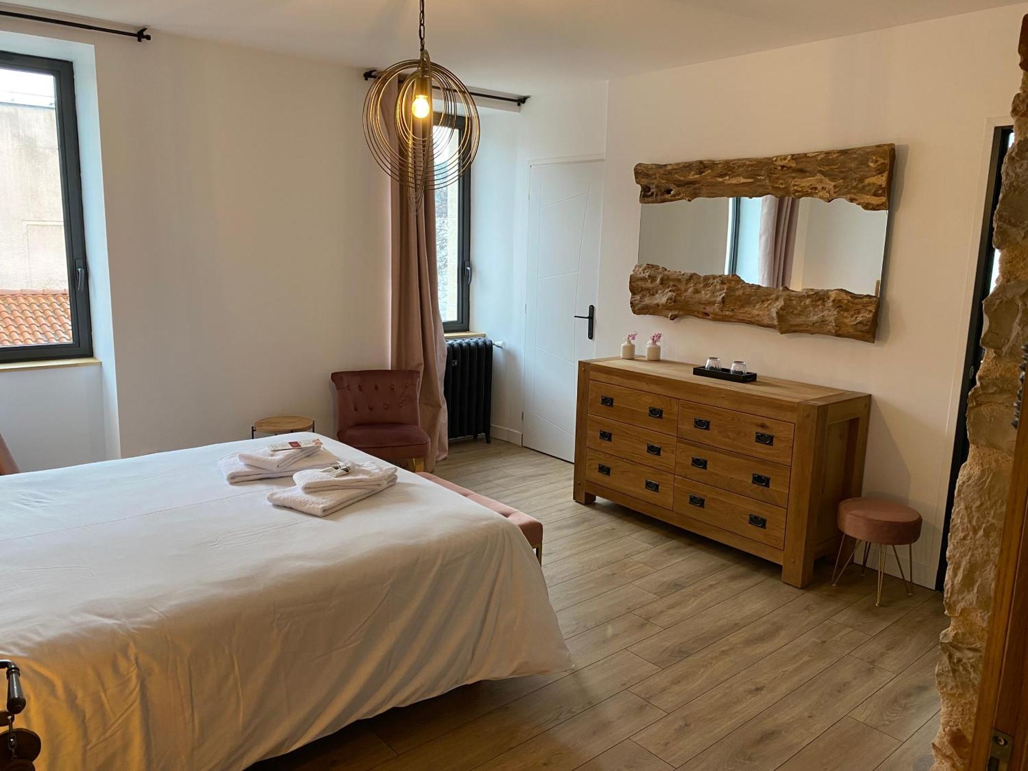 La Bellours Chambre D'Hotes カオール エクステリア 写真